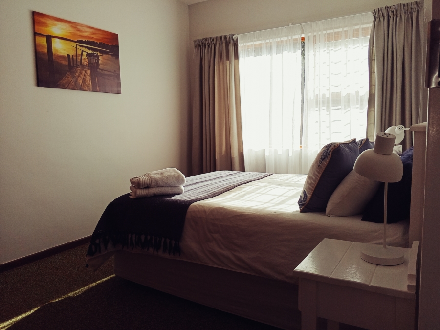6 Bedroom Property for Sale in Bayview Western Cape